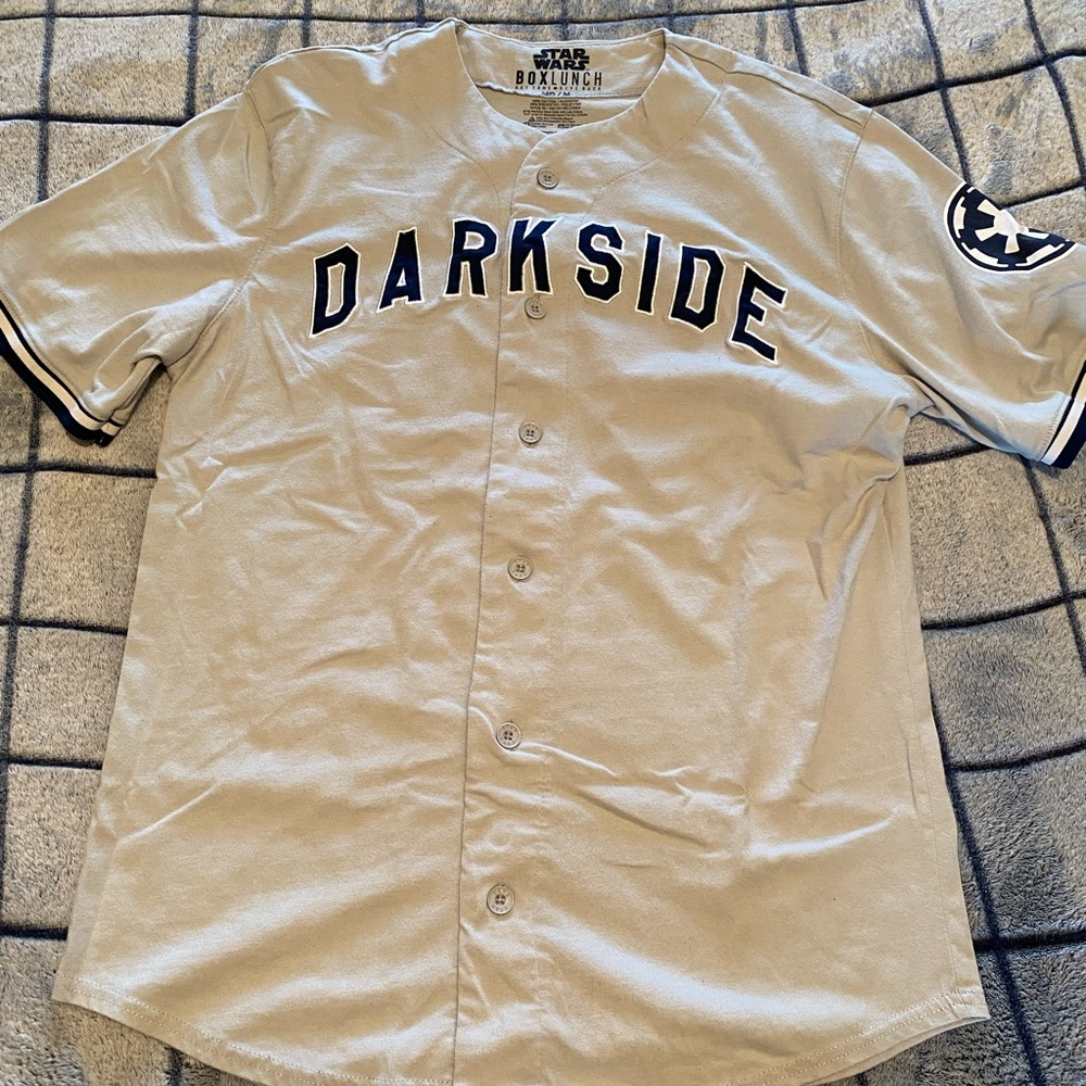 Star Wars Jersey Box Lunch size M